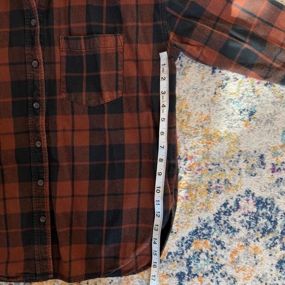 Universal Threads Oversized Fit Button Down Flannel 100% Cotton Women’s Size S - Picture 11 of 12